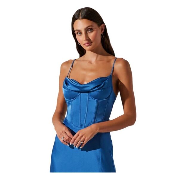 ASTR the Label Cannes Dress in Denim Blue Size S Revolve - Picture 6 of 8